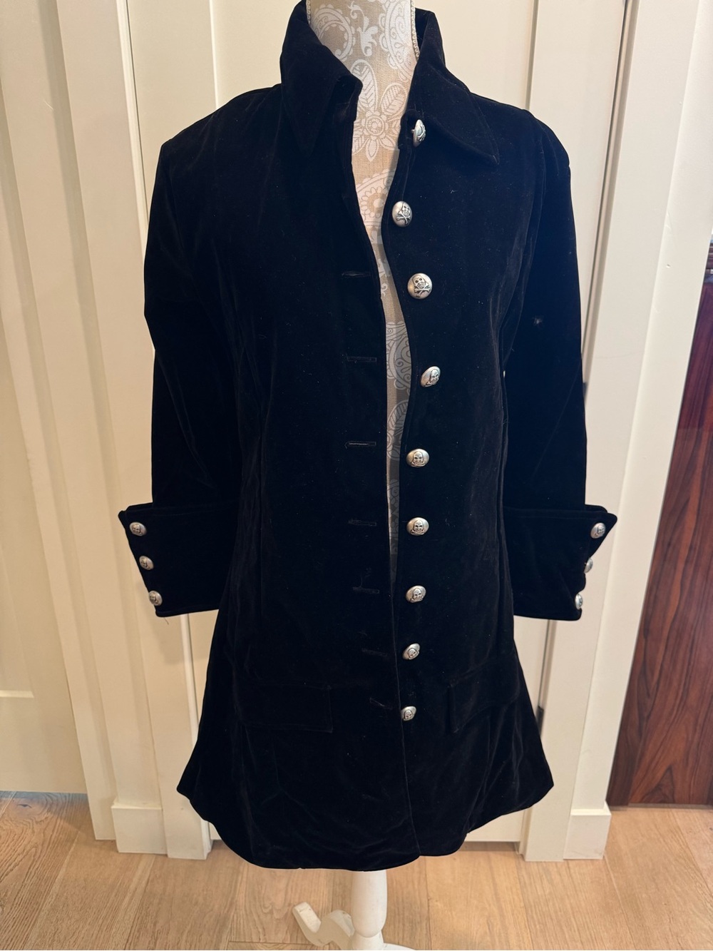 Charades “Pirate Vixen” Long Coat 🏴‍☠️